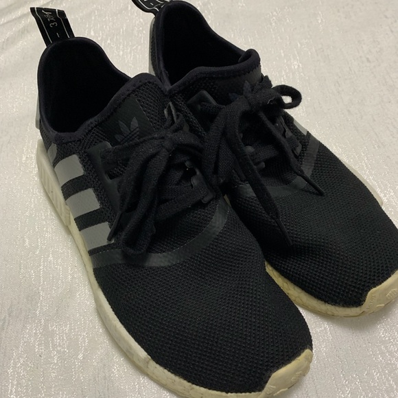 adidas NMD - black/white size 9 - Picture 2 of 3